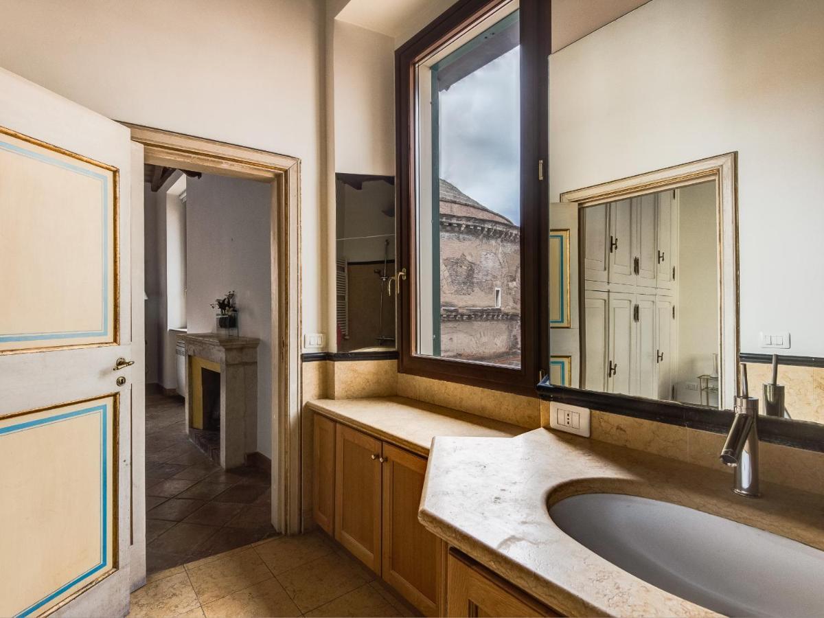 Pantheon Enchanting Luxury Apartment Рим Экстерьер фото